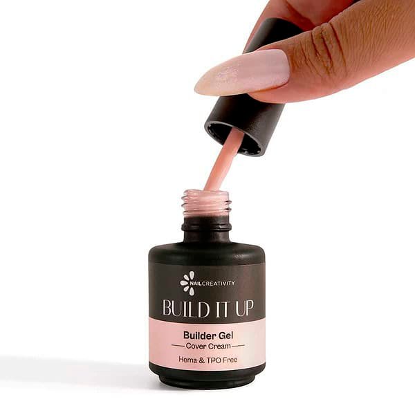 ⁦ג’ל בנייה בבקבוק גוון קאבר קרם- BUILD IT UP Cover Cream NAIL CREATIVITY⁩ – תמונה ⁦2⁩